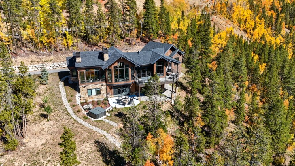 leaf peeping house leaf peeping house