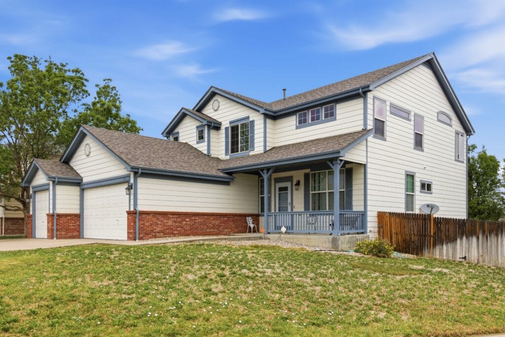 Home 4598 s ireland st exterior 01